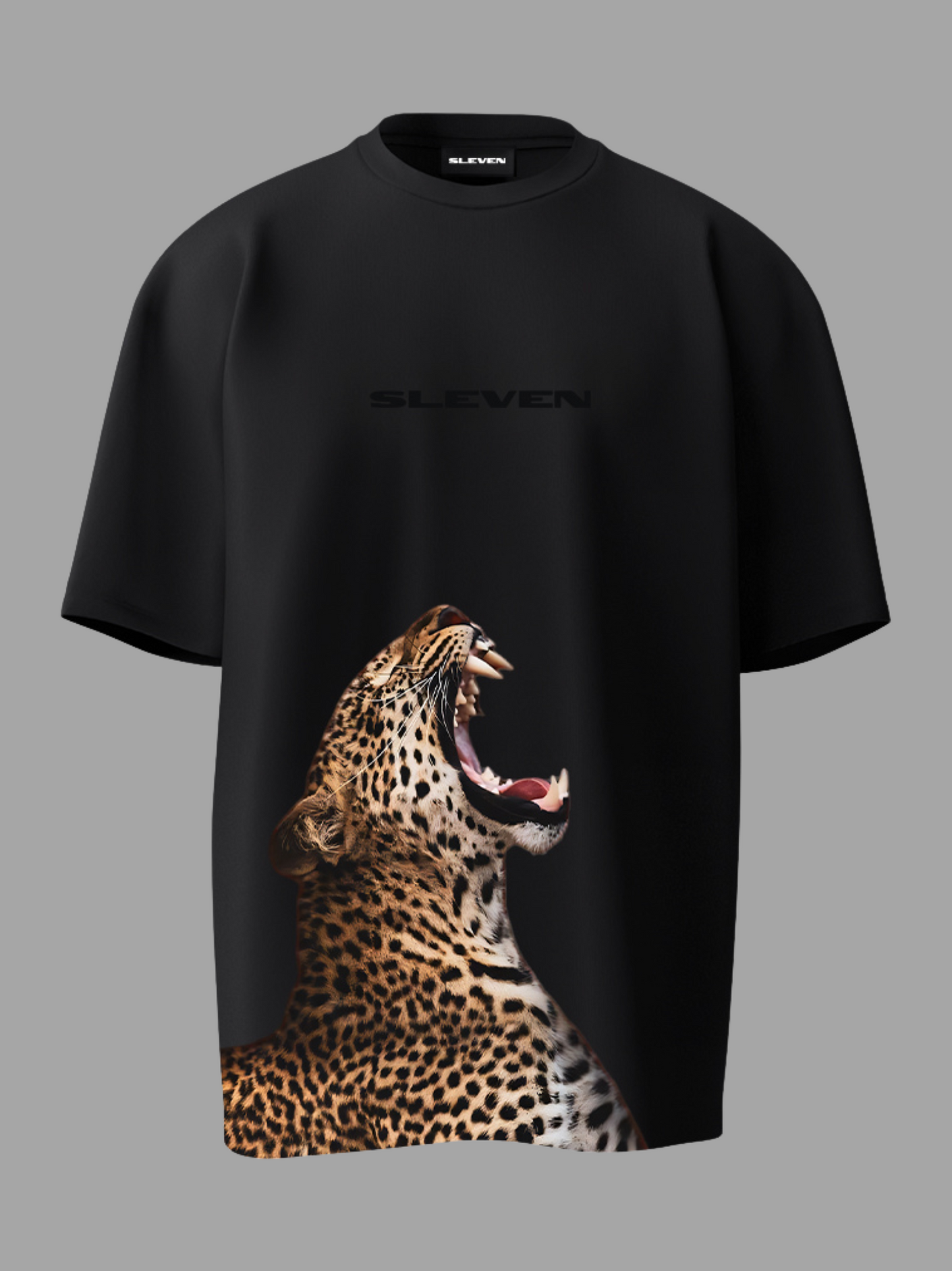 RUN ROGUE OVERSIZED T-SHIRT (BLACK)