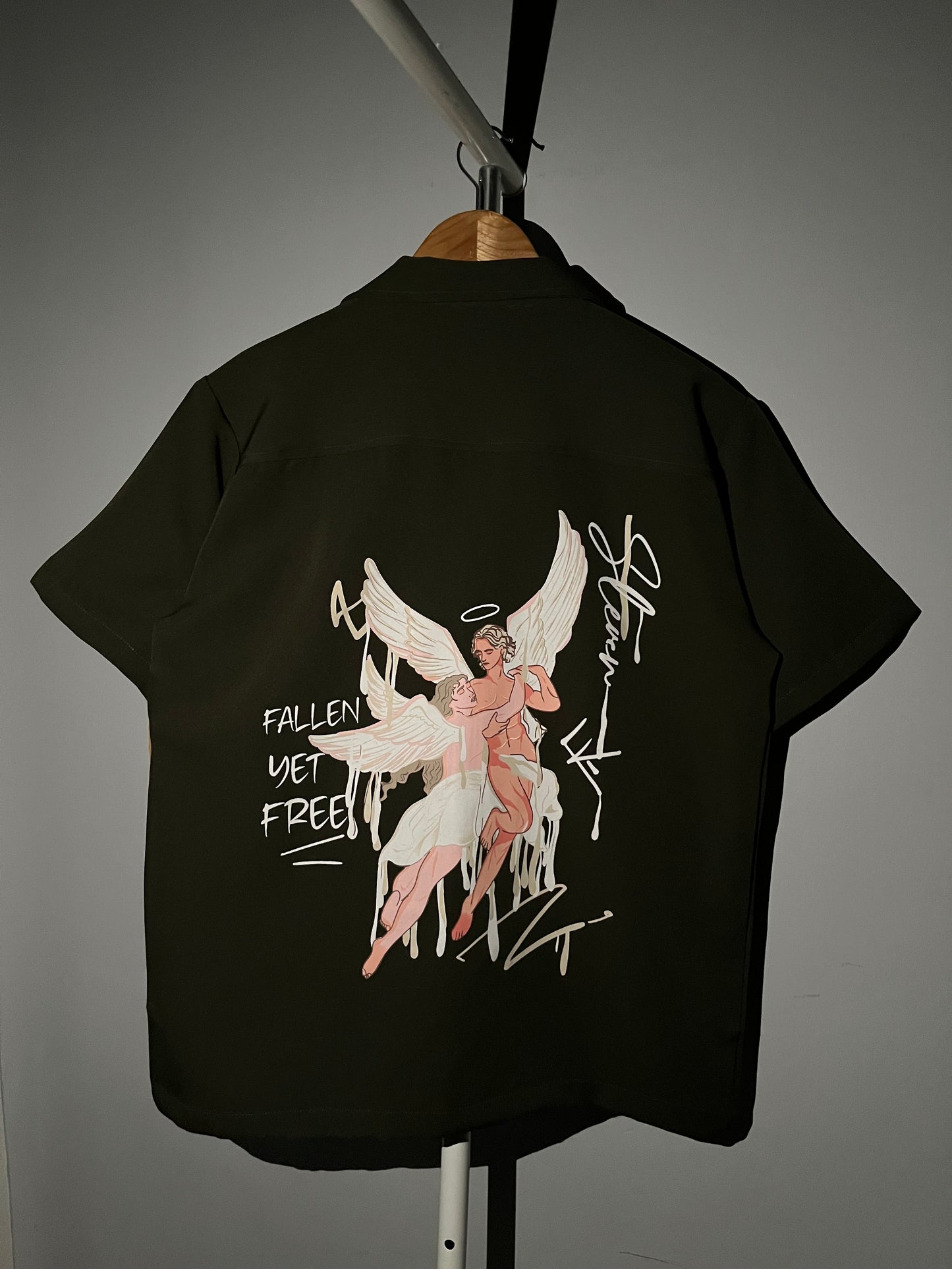 FALLEN YET FREE BOWLING SHIRT (GREEN)