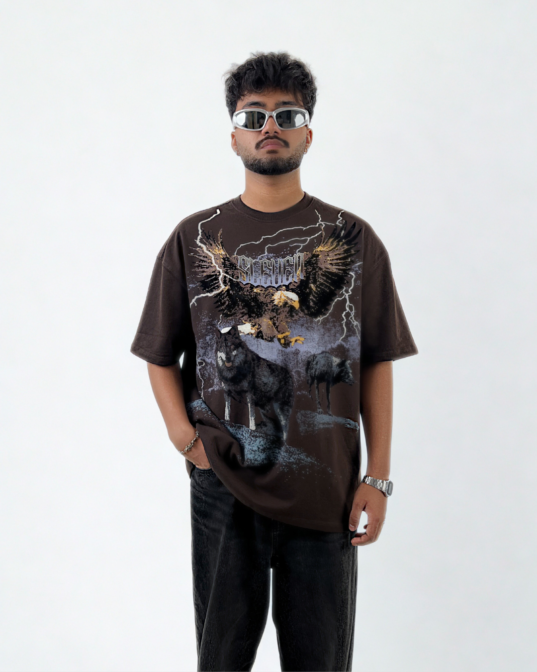 ALPHA HOWL OVERSIZED T-SHIRT (BROWN)
