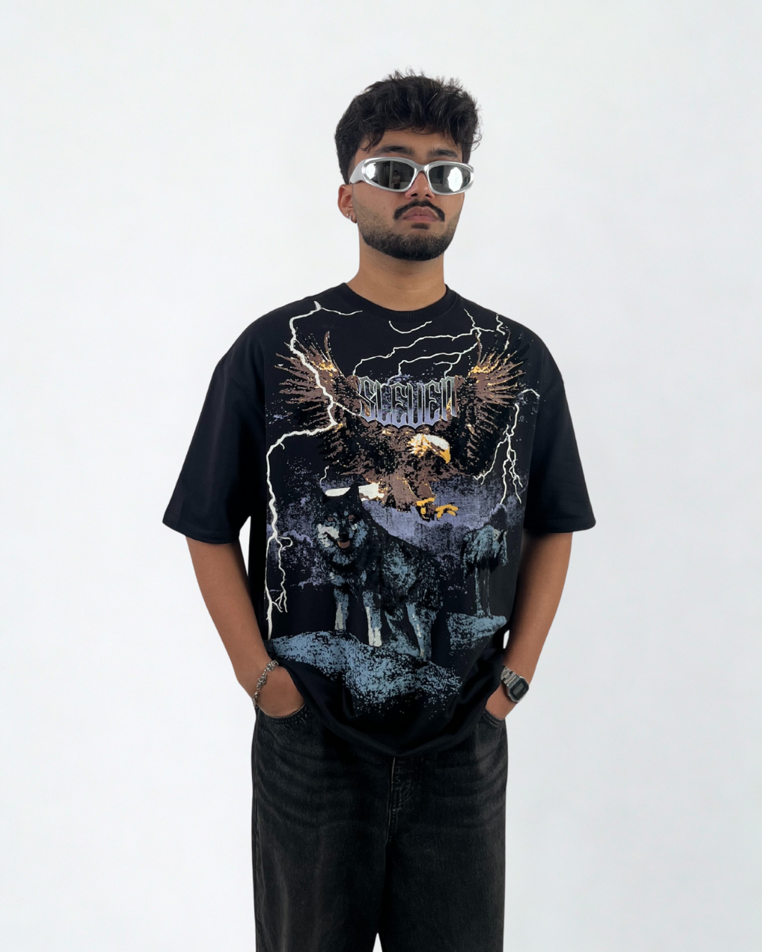 ALPHA HOWL OVERSIZED T-SHIRT (BLACK)